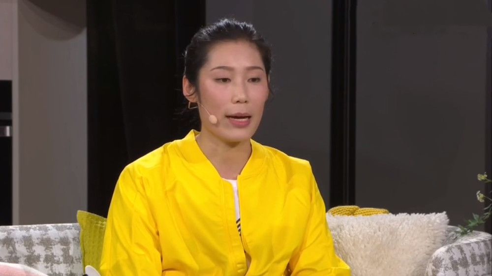 白袜脚踩踏羞辱丨vk